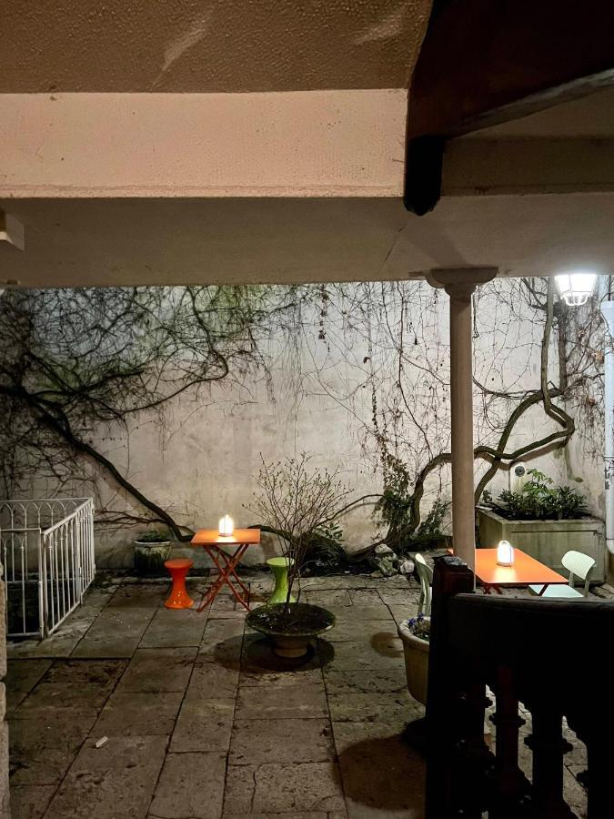 La Verriere - Chambre D'Hotes Et Gite De Charme โปลิญญี ภายนอก รูปภาพ